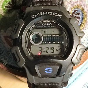 vintage G=shock  DW -004 (1659 )